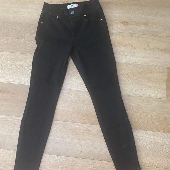 Cabi black skinny jeans - Picture 1 of 4